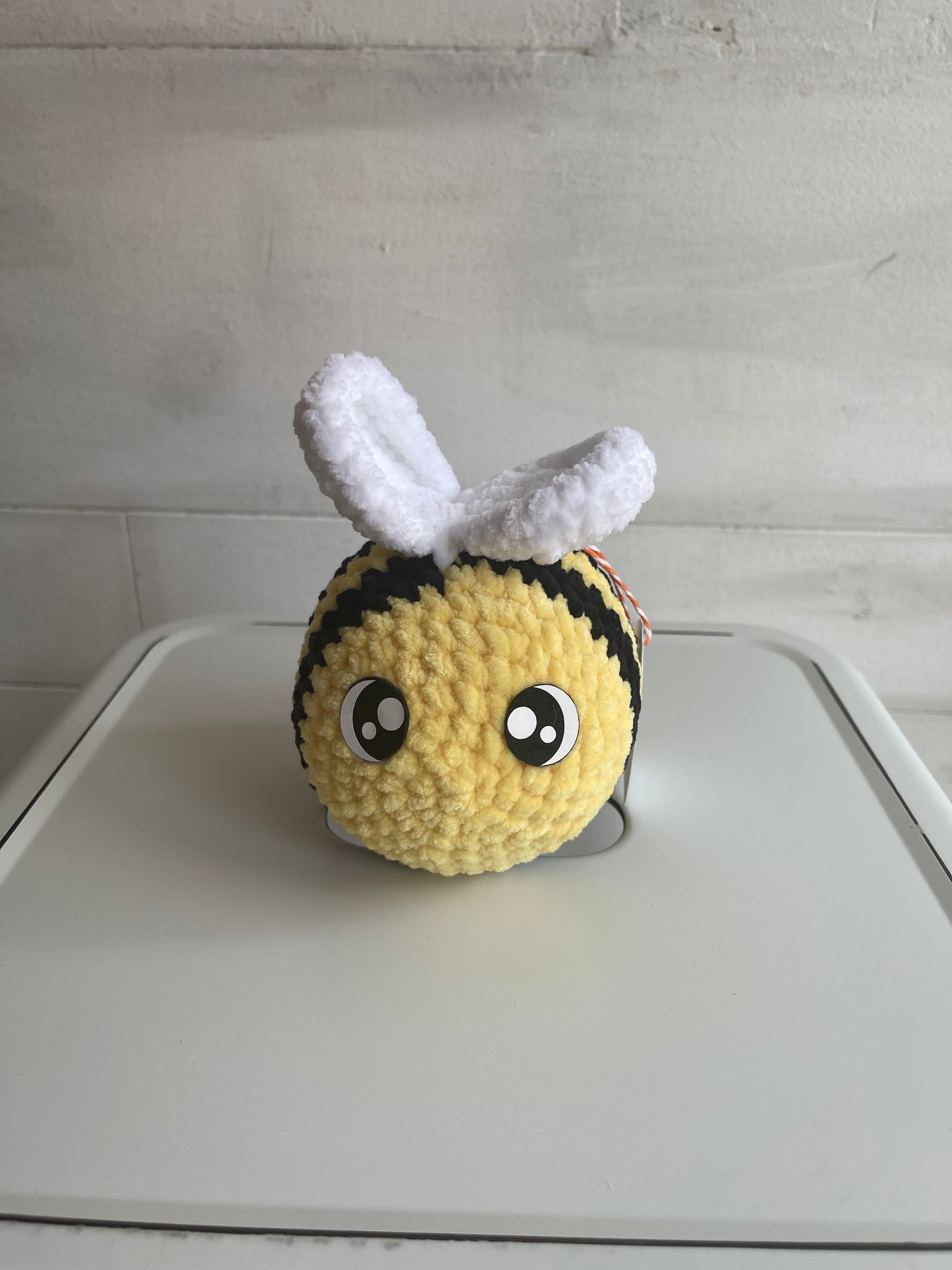 Crochet Small Bee