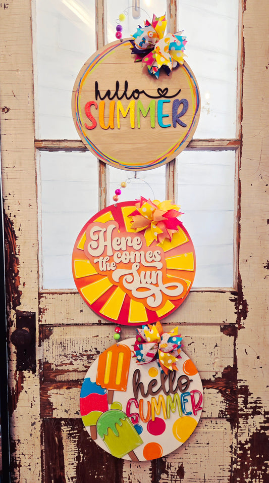 Summer Theme Door Hanger Workshop: June 19th @ 6:30
