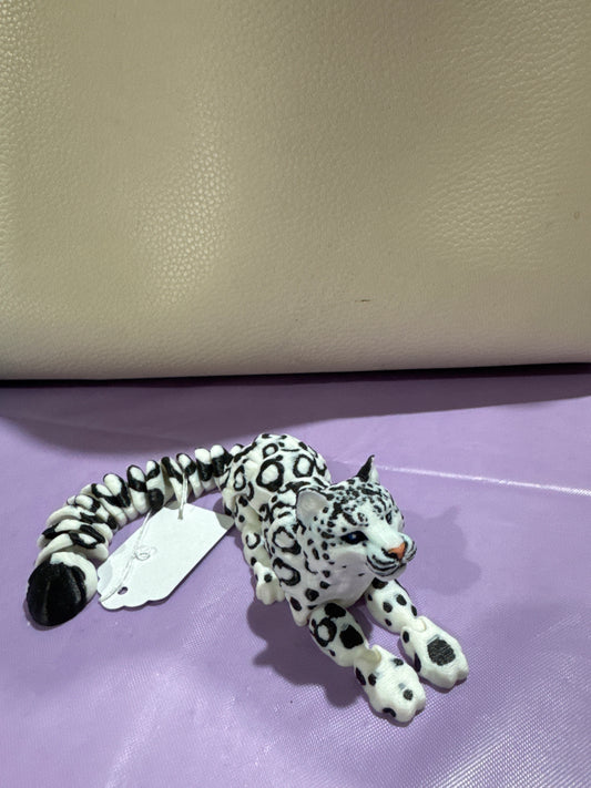 3D Printed Snow Leopard