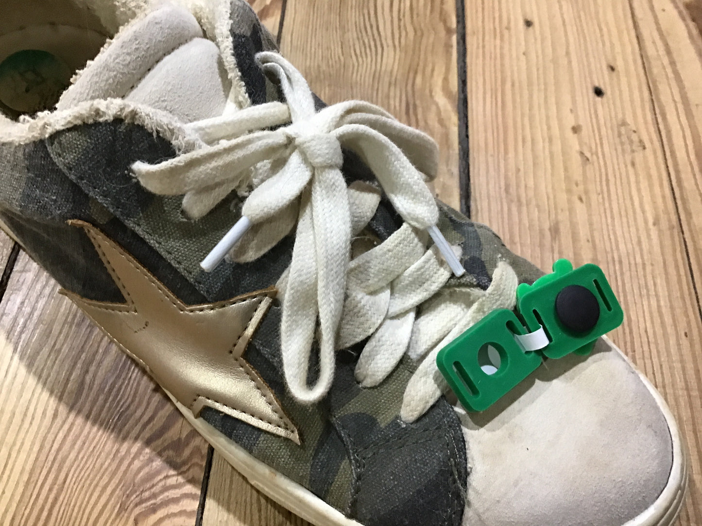 Croc Charms shoelace holder